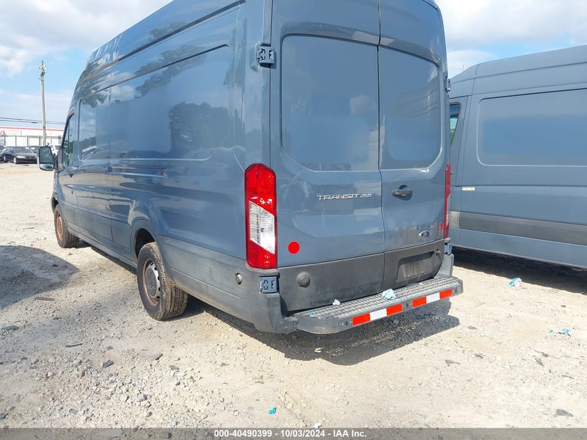 VIN 1FTYR3XM6KKA97733 2019 FORD TRANSIT-250