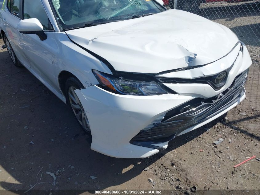 4T1B11HKXKU721094 2019 Toyota Camry Le