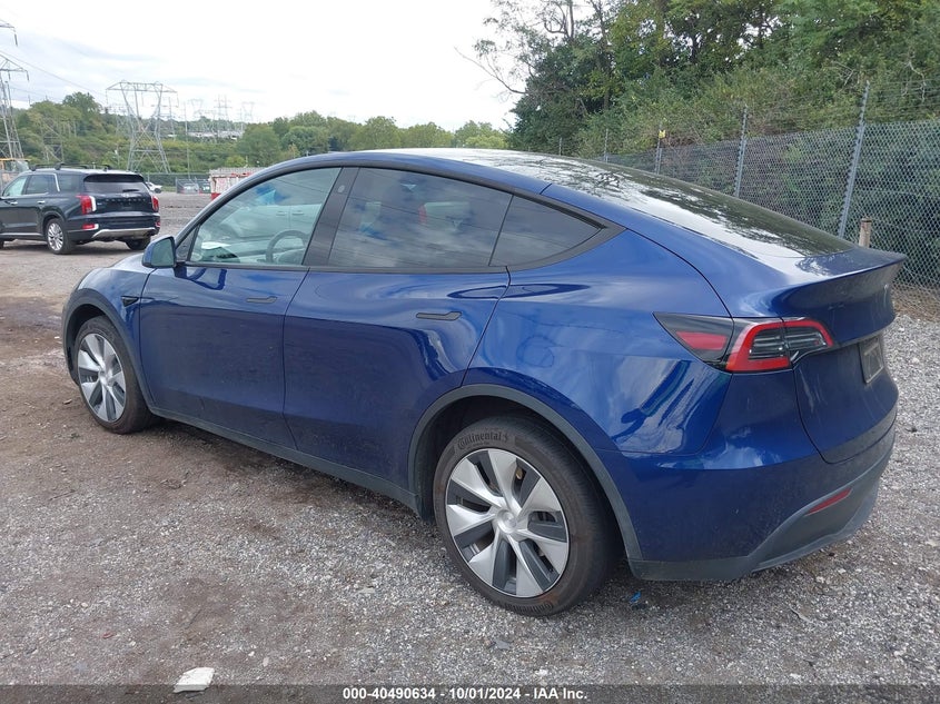 VIN 7SAYGDEE9PF685253 2023 TESLA MODEL Y AWD/LONG RANGE DUAL MOTOR ALL-WHEEL DRIVE