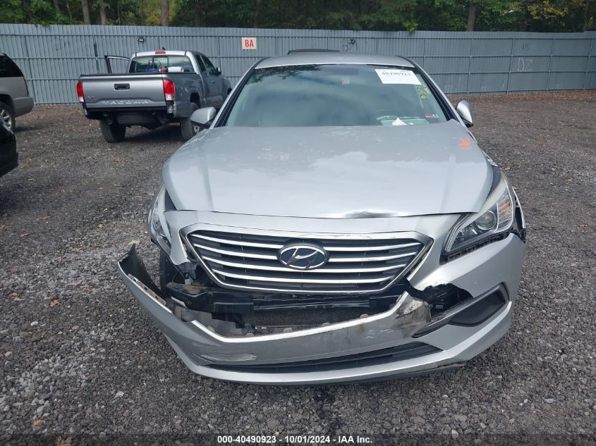 5NPE24AF0HH511233 2017 Hyundai Sonata