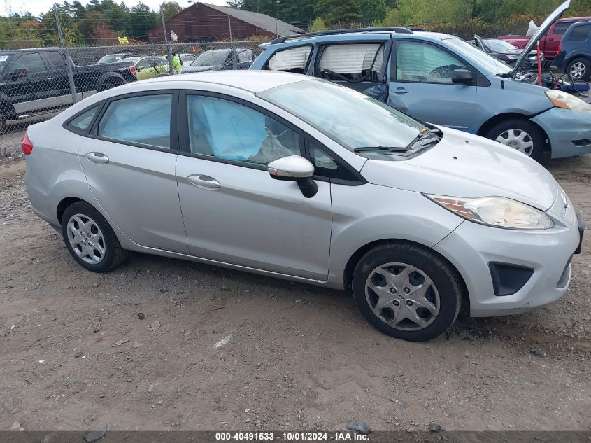 3FADP4BJ1DM217558 2013 Ford Fiesta Se