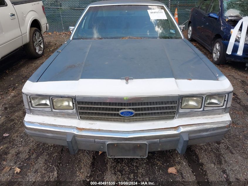 2FABP72FXJX103692 1988 Ford Crown Victoria S