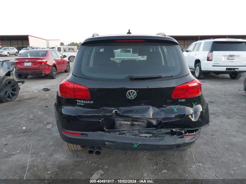 WVGAV7AX0JK005551 2018 Volkswagen Tiguan Limited 2.0T