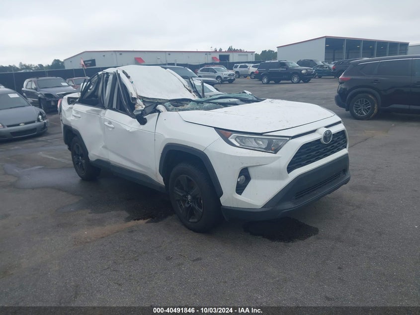 2021 TOYOTA RAV4  (VIN: 2T3W1RFV1MW117411)