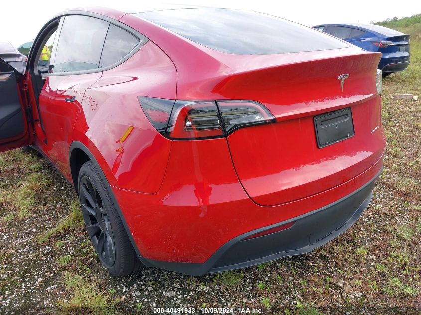 7SAYGDEE1PA206868 2023 TESLA MODEL Y - Image 1