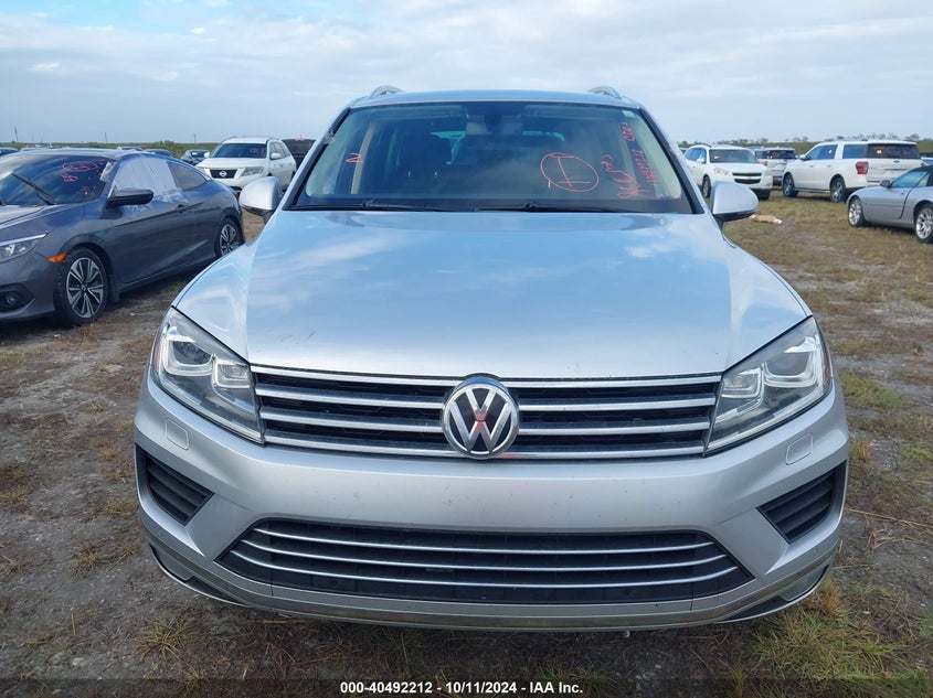 2016 VOLKSWAGEN TOUAREG VR6 LUX - WVGEF9BP0GD001859