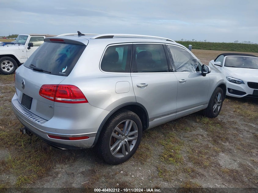 2016 VOLKSWAGEN TOUAREG VR6 LUX - WVGEF9BP0GD001859