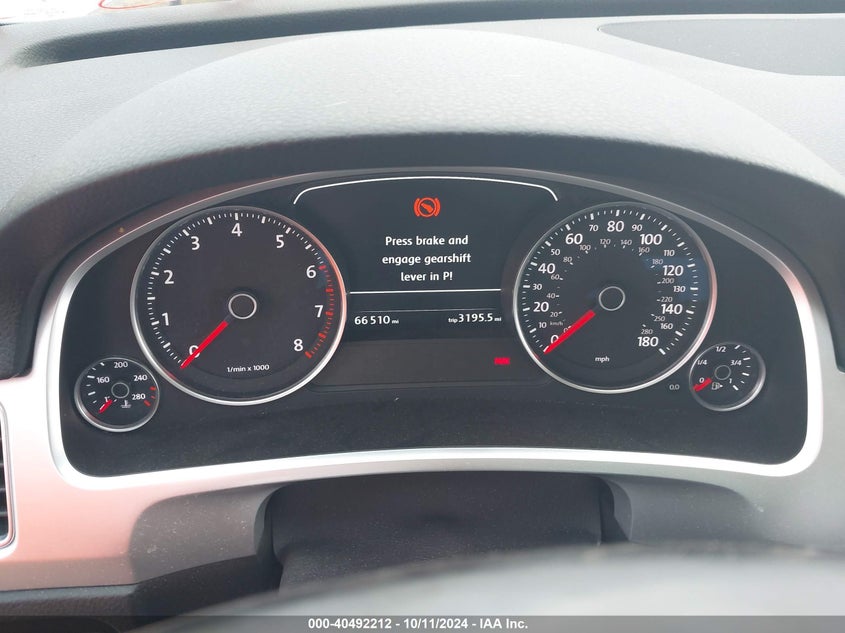 2016 VOLKSWAGEN TOUAREG VR6 LUX - WVGEF9BP0GD001859