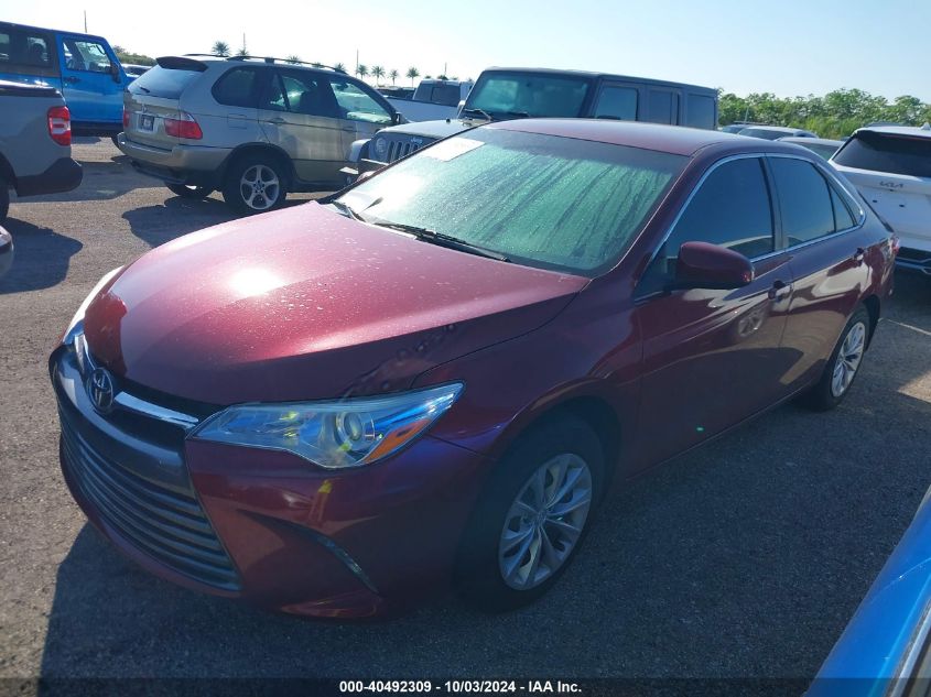 4T1BF1FK0HU676261 2017 TOYOTA CAMRY - Image 2