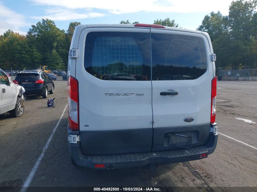 1FTNR1ZM1FKA56372 2015 Ford Transit-250