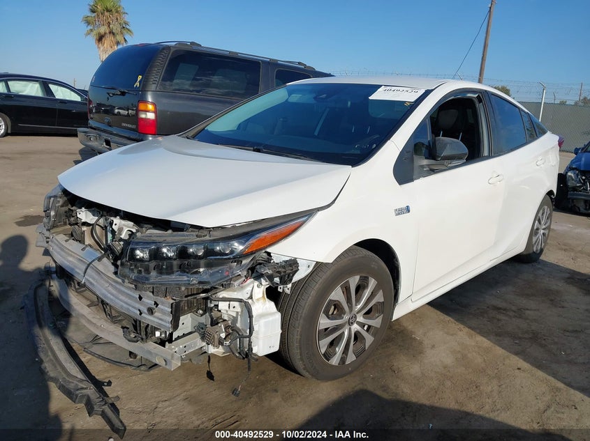 Vin: jtdkamfp9m3193058, lot: 40981230, toyota prius prime xle 20212