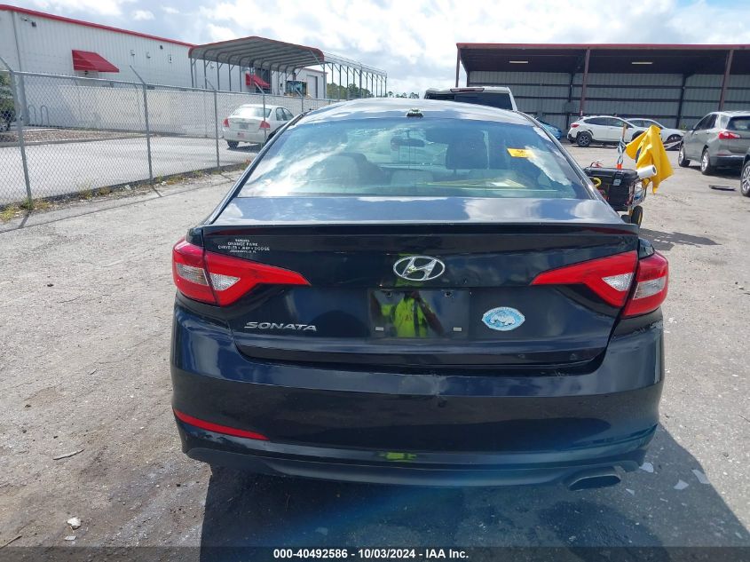 5NPE24AF4FH068498 2015 Hyundai Sonata Se