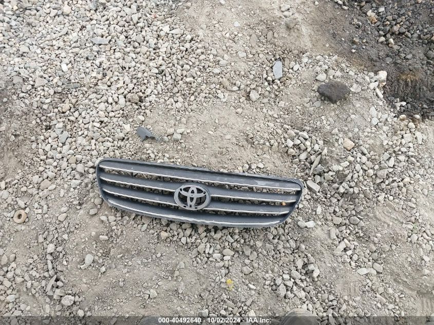 2004 Toyota Corolla Ce VIN: 2T1BR32E94C176811 Lot: 40492640