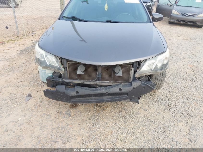 4T1BF1FK8EU330647 2014 Toyota Camry Se