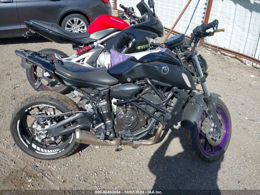 2019 Yamaha Mt07 VIN: JYARM27E7KA004614 Lot: 40493054