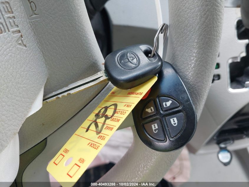 5TDKK3DC2CS204874 2012 Toyota Sienna Le V6 8 Passenger