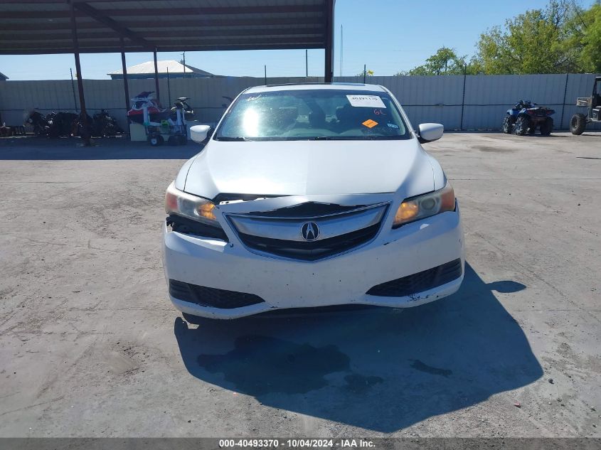 2014 Acura Ilx 2.0L VIN: 19VDE1F3XEE001044 Lot: 40493370