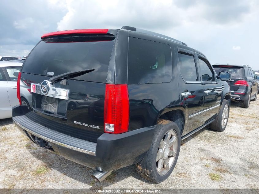 2008 Cadillac Escalade Standard VIN: 1GYEC63808R205157 Lot: 40493392