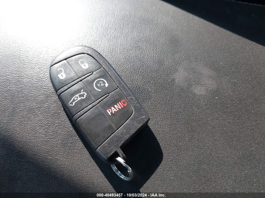 2C3CDXEJ5CH185873 2012 Dodge Charger Srt8