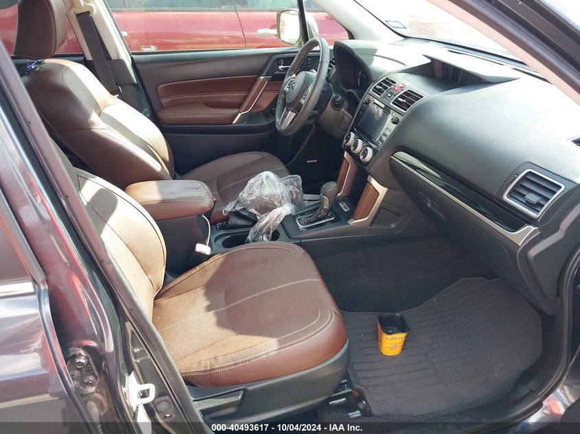 VIN JF2SJAWC3JH428453 2018 SUBARU FORESTER 2.5I TOURING