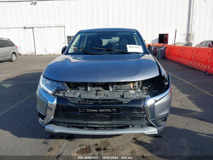 JA4AD2A32JZ054615 2018 Mitsubishi Outlander Es