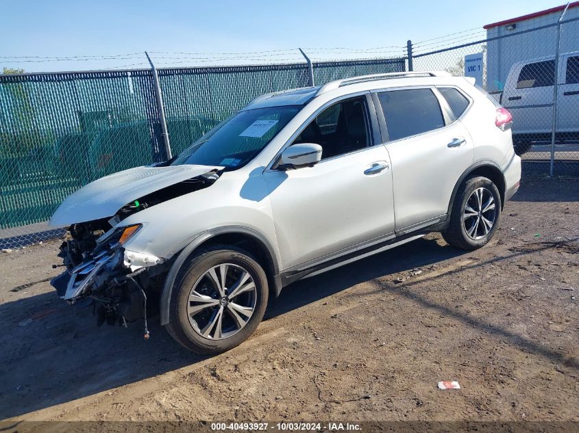 5N1AT2MV9HC742741 2017 NISSAN ROGUE - Image 2