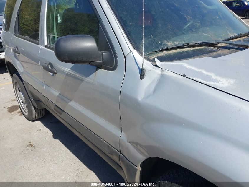 2003 Ford Escape Xls VIN: 1FMYU02103KA33002 Lot: 40494087