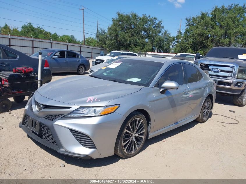 4T1B11HK1JU533255 2018 TOYOTA CAMRY - Image 2