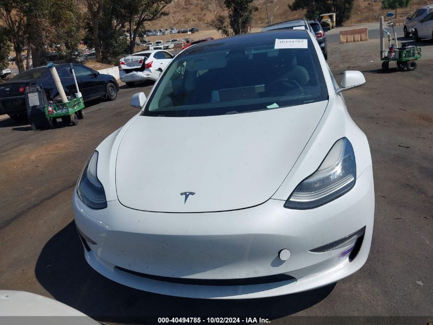 5YJ3E1EB8JF084408 2018 Tesla Model 3 Long Range/Performance