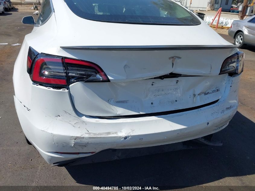 5YJ3E1EB8JF084408 2018 Tesla Model 3 Long Range/Performance