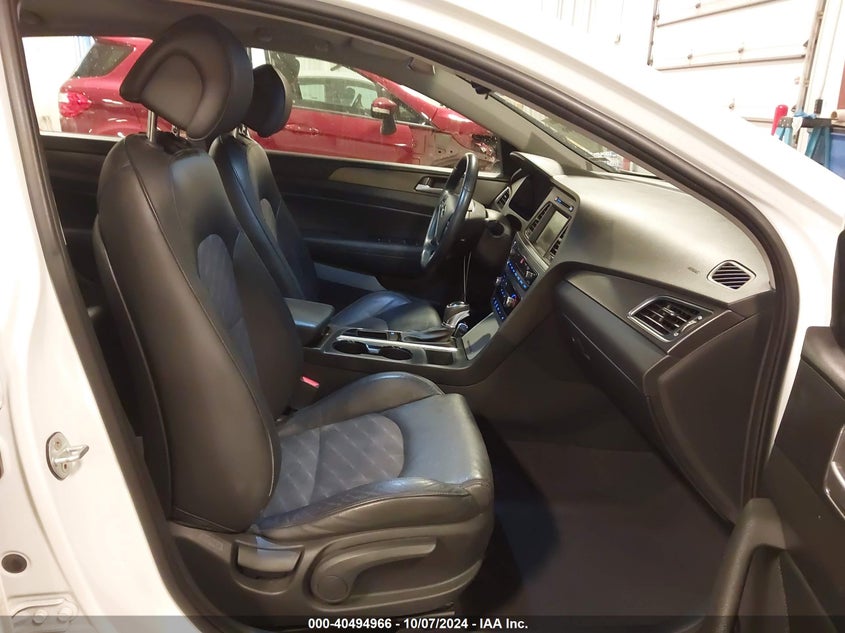 VIN 5NPE34AF7HH479474 2017 HYUNDAI SONATA SPORT