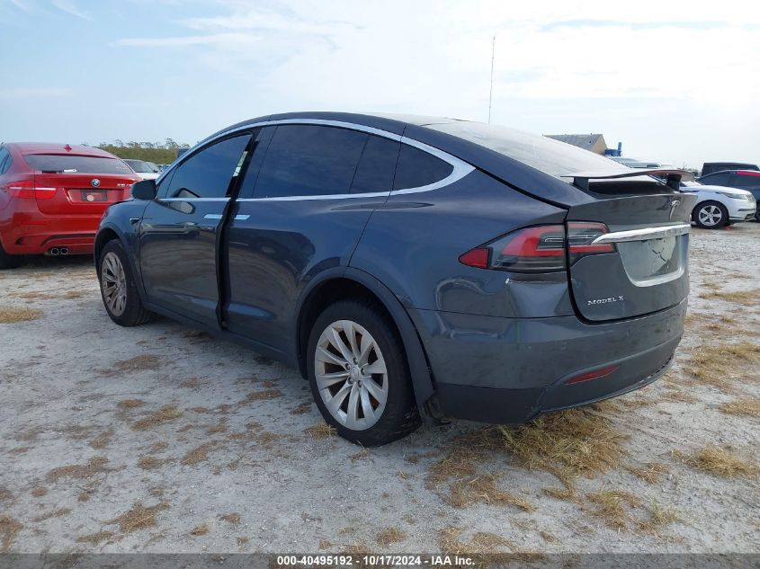 VIN 5YJXCBE26JF122375 2018 Tesla Model X, 100D/75D/... no.3