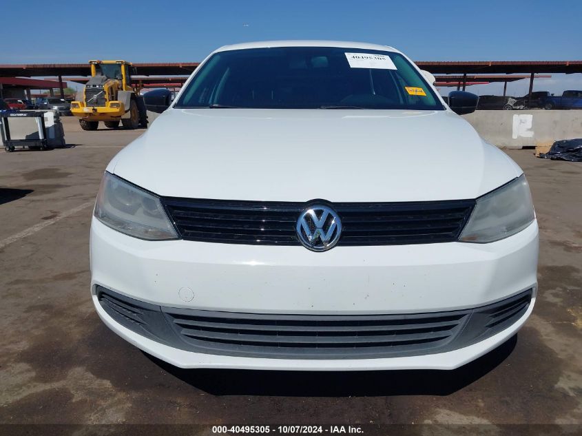 2014 Volkswagen Jetta 2.0L S VIN: 3VW2K7AJ8EM416236 Lot: 40495305