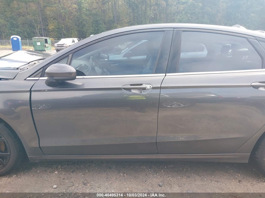 2019 FORD FUSION VIN: 3FA6P0HD0KR268309