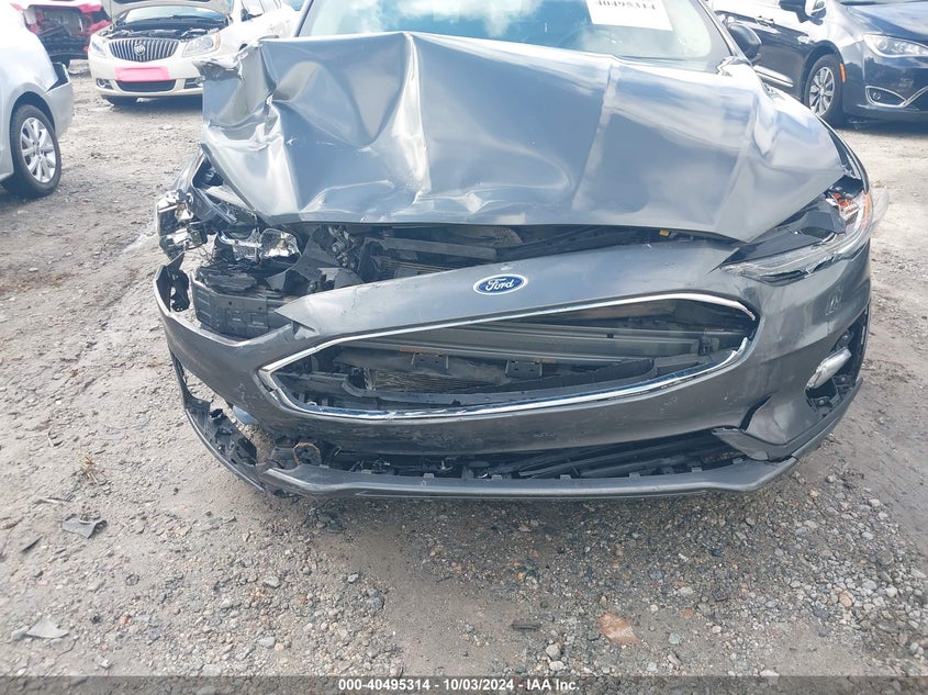 2019 FORD FUSION VIN: 3FA6P0HD0KR268309