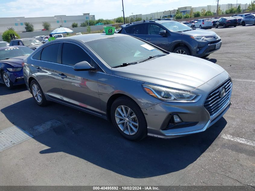 5NPE24AF5JH663000 2018 HYUNDAI SONATA - Image 1