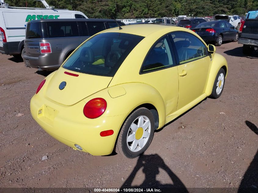 3VWCA21C3YM440234 2000 Volkswagen New Beetle Gls