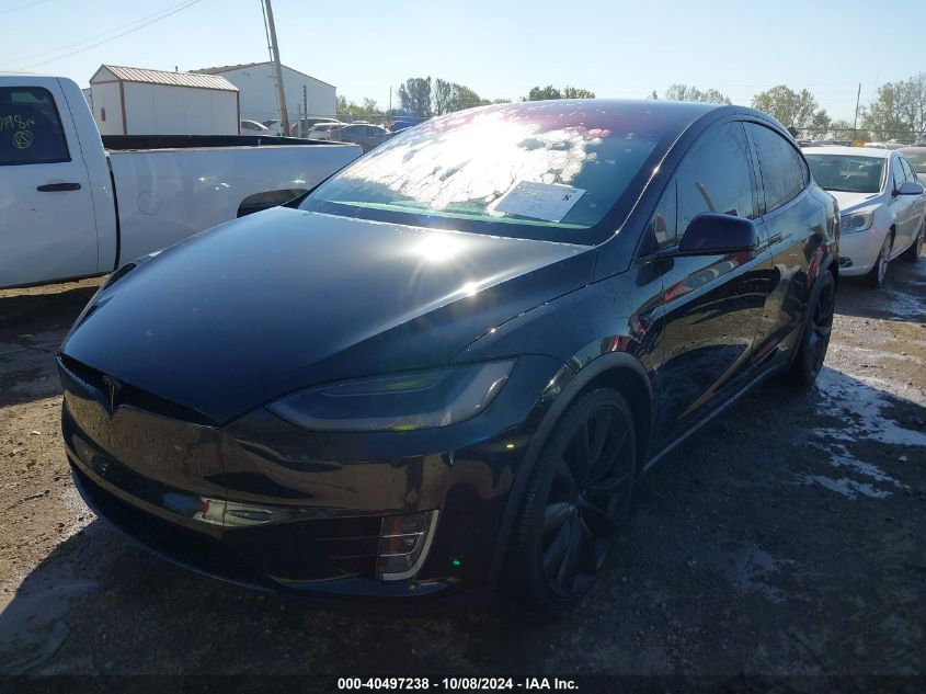 VIN 5YJXCBE23KF151365 2019 Tesla Model X, 100D/75D/... no.2