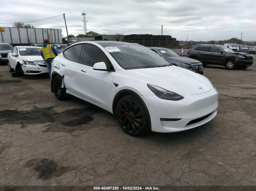 VIN 7SAYGDEF0NF373523 2022 Tesla Model Y, Performan... no.1