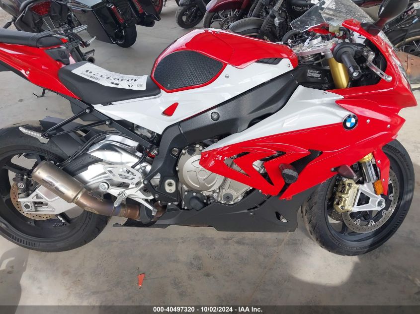 2015 BMW S 1000 Rr VIN: WB10D2104FZ352868 Lot: 40497320