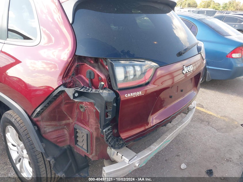 1C4PJLCB8KD187610 2019 Jeep Cherokee Latitude Fwd