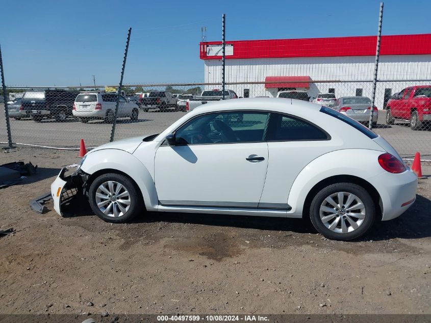 2014 Volkswagen Beetle 1.8T Entry VIN: 3VWF17ATXEM640811 Lot: 40497599