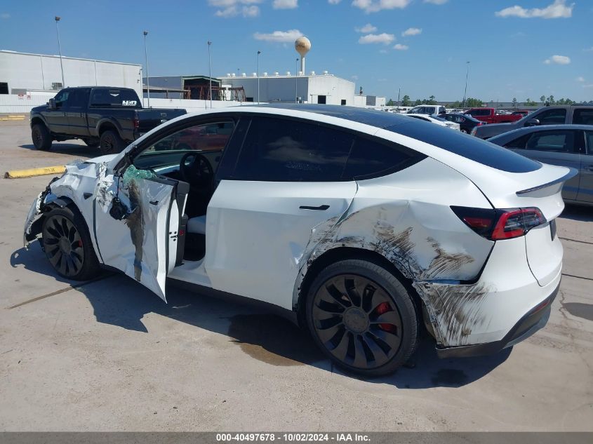 2022 Tesla Model Y Performance Dual Motor All-Wheel Drive VIN: 7SAYGDEFXNF518101 Lot: 40497678