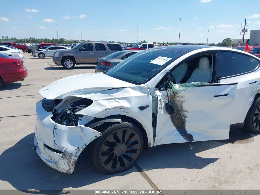 2022 Tesla Model Y Performance Dual Motor All-Wheel Drive VIN: 7SAYGDEFXNF518101 Lot: 40497678