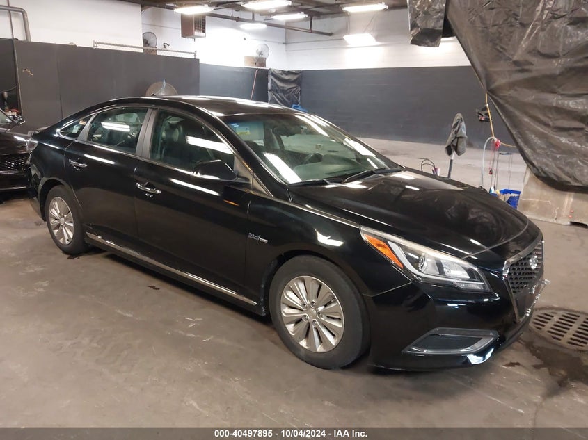 2016 HYUNDAI SONATA HYBRID SE - KMHE24L12GA015109