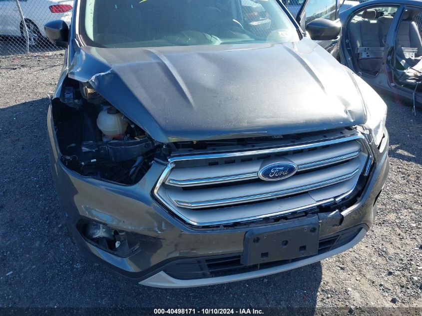 1FMCU0GD7JUD26524 2018 Ford Escape Se