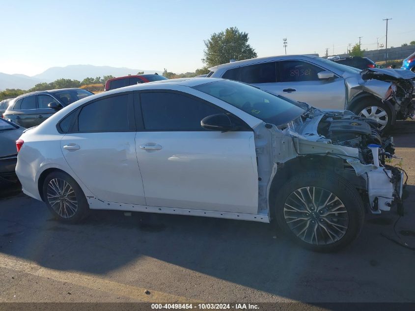 2024 Kia Forte Gt-Line VIN: 3KPF54AD0RE762897 Lot: 40498454