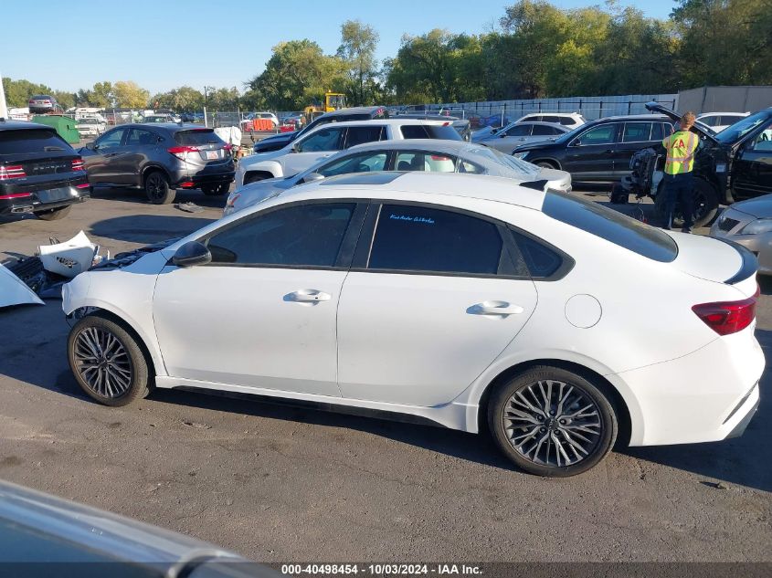 2024 Kia Forte Gt-Line VIN: 3KPF54AD0RE762897 Lot: 40498454