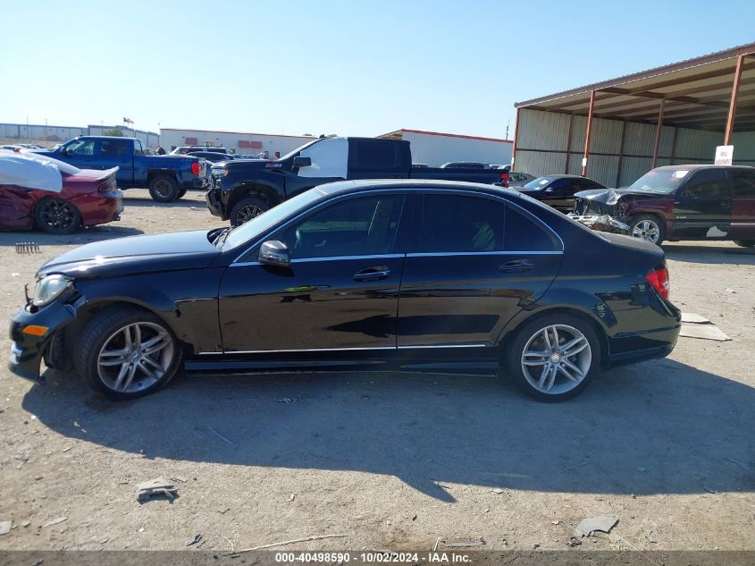 2012 Mercedes-Benz C 300 Luxury 4Matic/Sport 4Matic VIN: WDDGF8BB0CA646234 Lot: 40498590