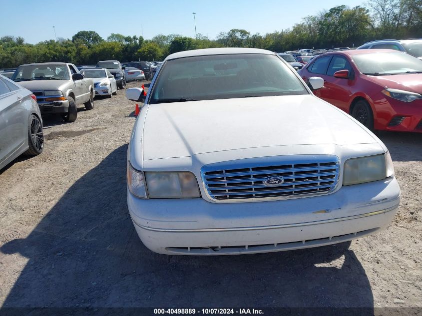 1999 Ford Crown Victoria Police Interceptor VIN: 2FAFP71W0XX202792 Lot: 40498889